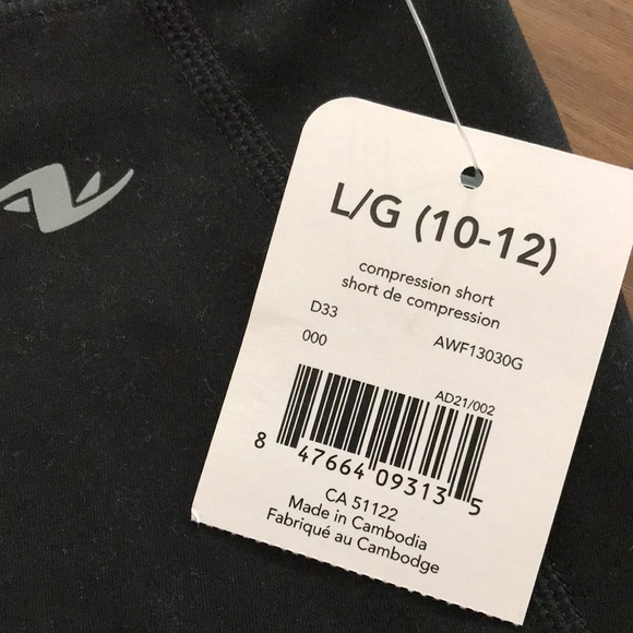 3 items, Sport clothes for girl and sweatshirt hoodie,everything it’s new. - Picture 2 of 8